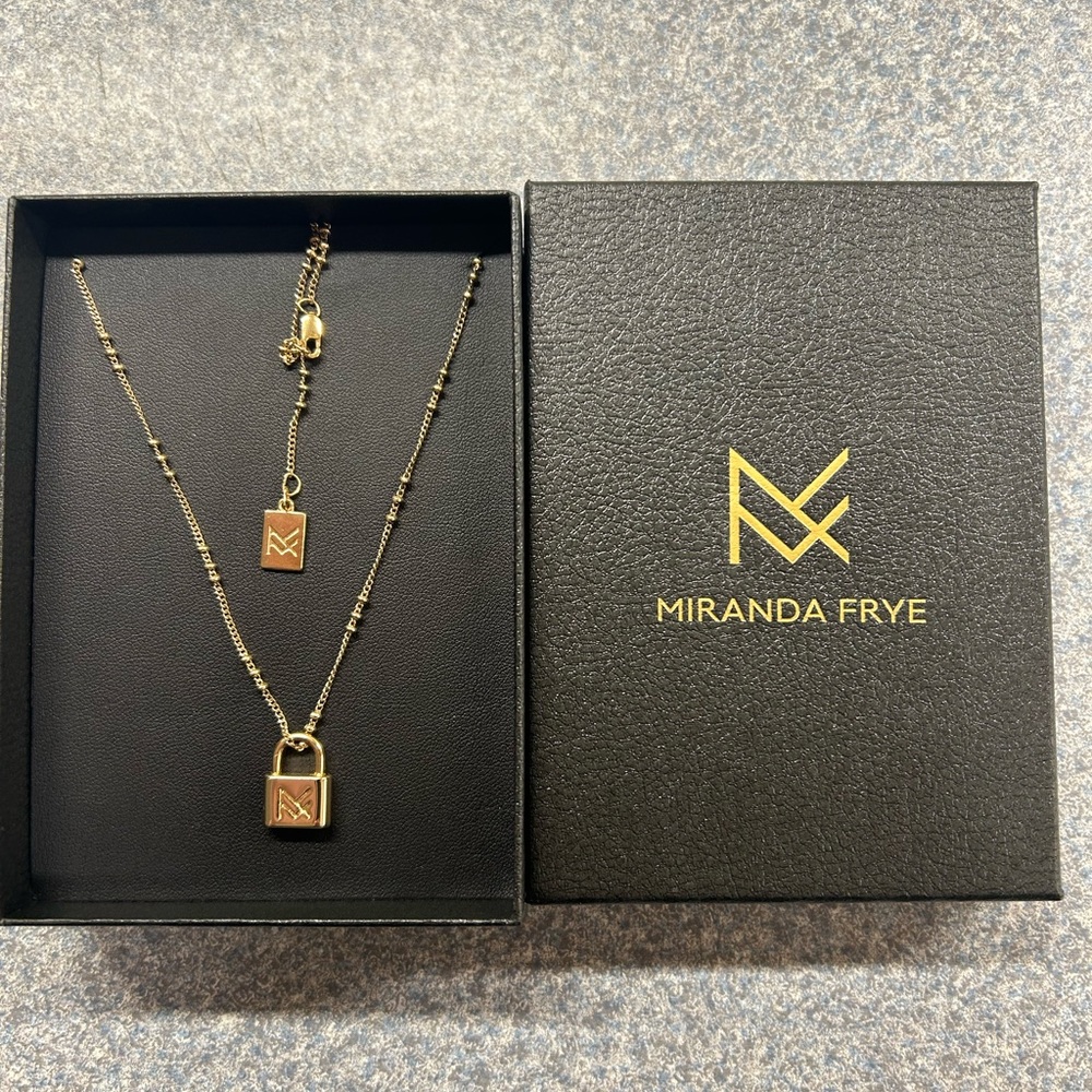 Miranda Frye Brinkley necklace
